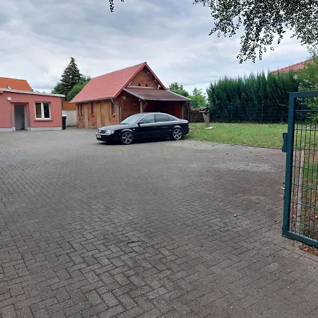 Gaestehaus بيت ضيافة *